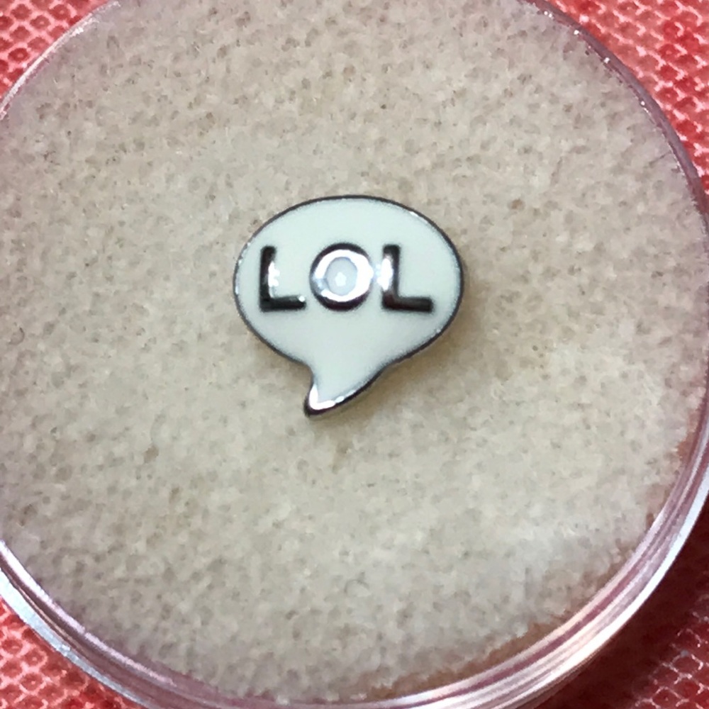 3/$10 Origami Owl LOL Speech Bubble Charm